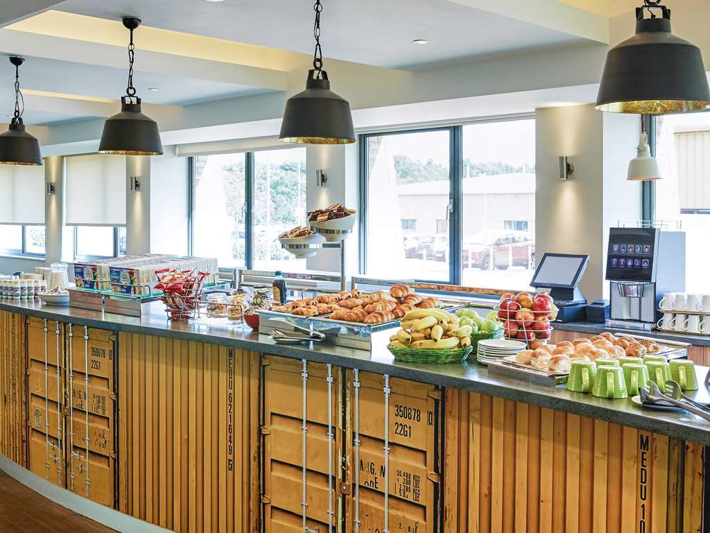Ibis Styles Crewe Hotel Restaurant photo